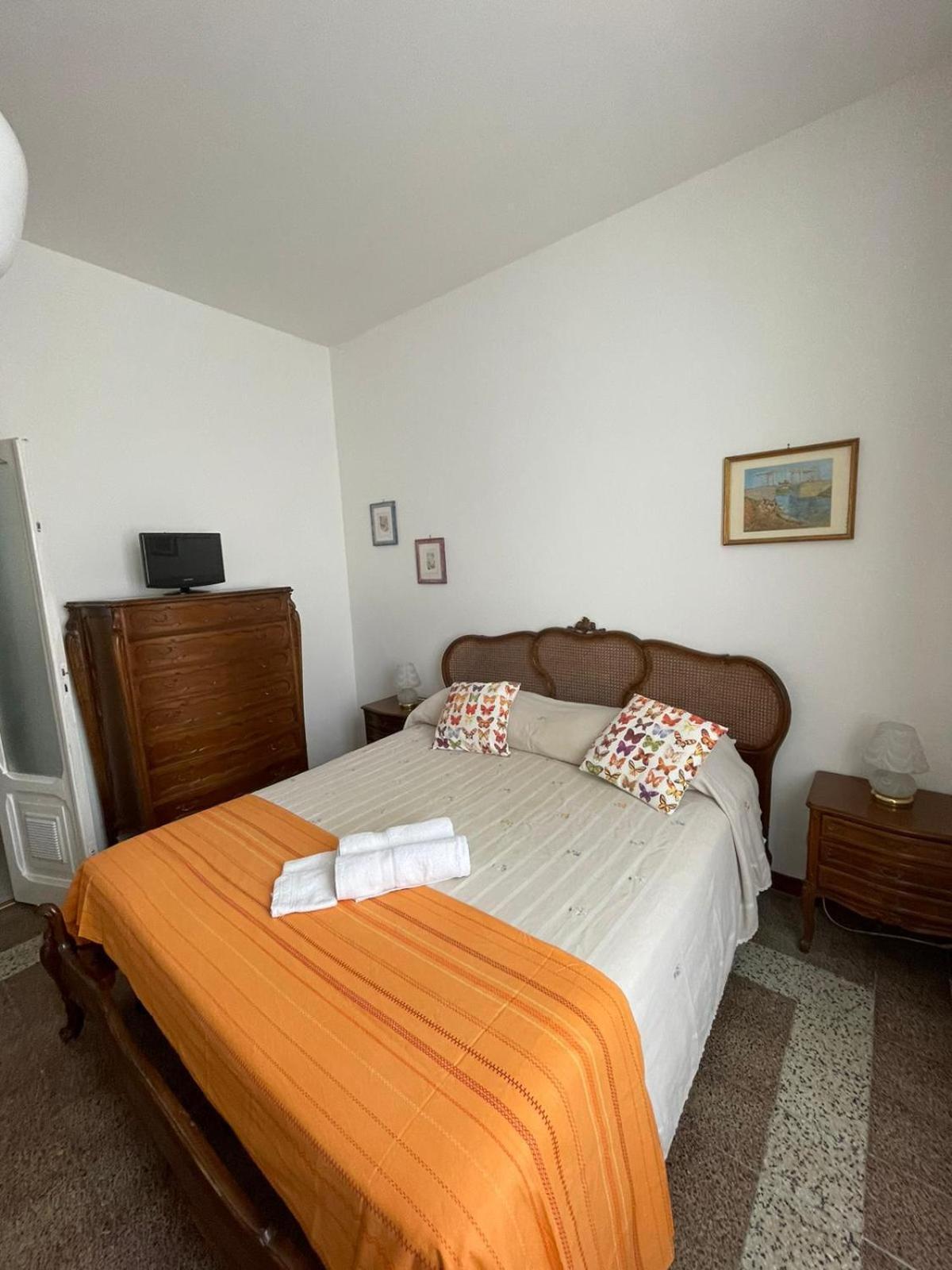 Tommy Guest House La Spezia Exterior photo