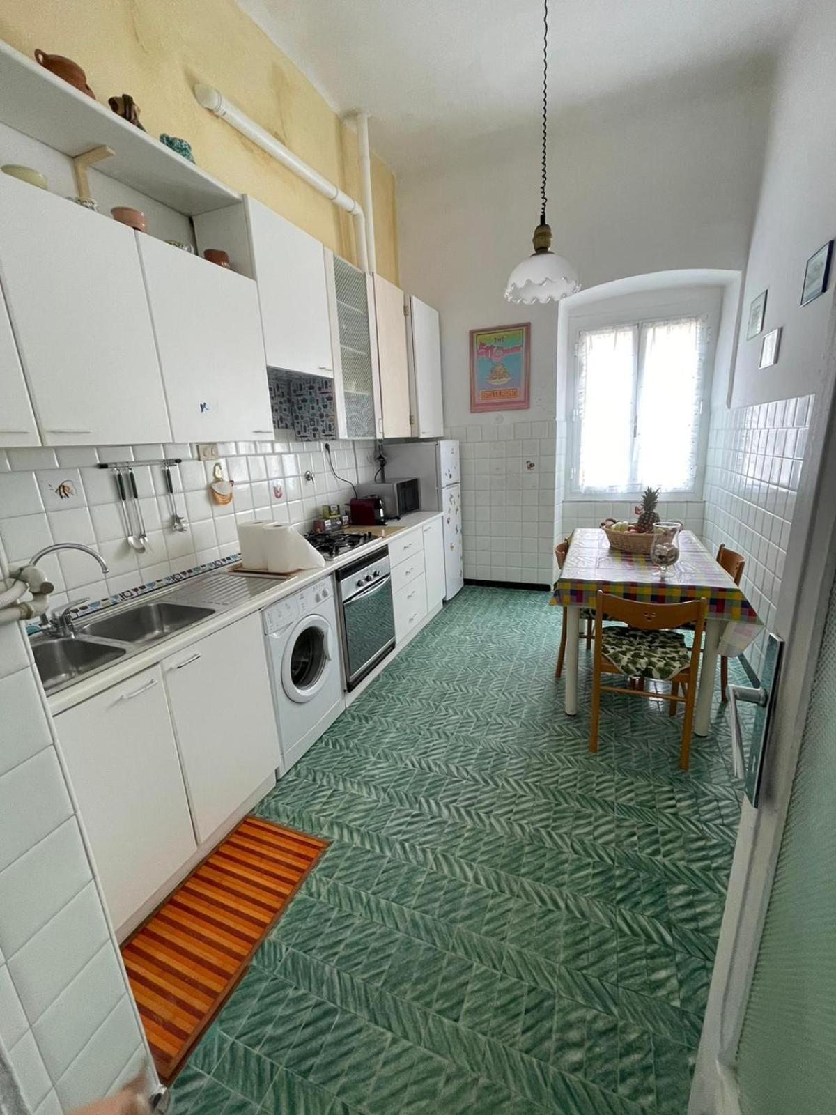 Tommy Guest House La Spezia Exterior photo
